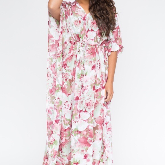 Agnes & Dora Dresses & Skirts - Agnes & Dora Long Woven Kaftan Maxi Dress